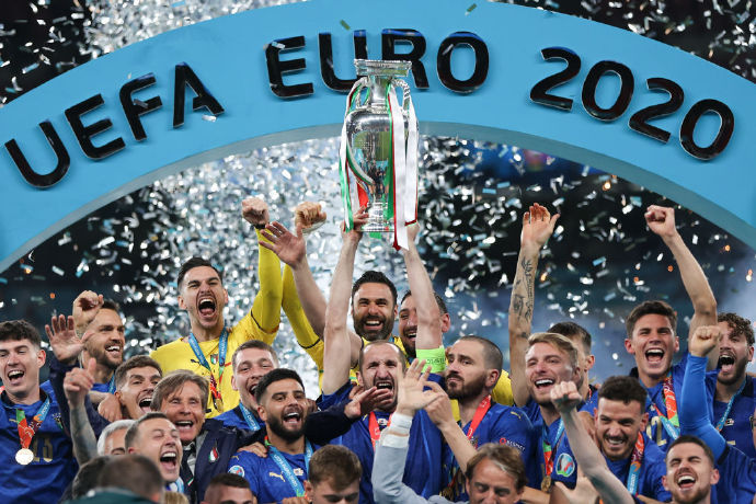 24 欧洲杯：足球爱好者的终极盛会